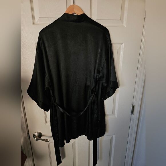 Victoria's Secret Black Satin Robe - Picture 8 of 10